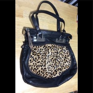 B.Makowsky leather shoulder bag 16x16